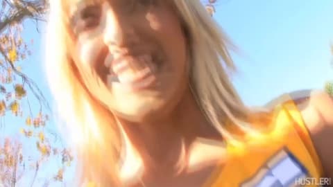 Mich Blue genießt die Möse von Breanne Benson bei turkish porn