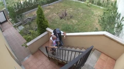 Geile Latina in sexy Dessous liebt seinen Schwanz
