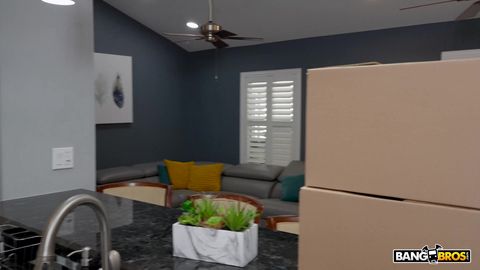 Heißer Facesitting Spaß im Wohnzimmer